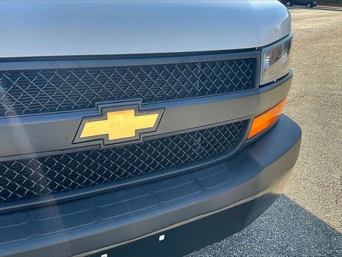 Certified 2022 Chevrolet Express 2500 w/ Driver Convenience Package image 26