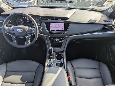 Certified 2025 Cadillac XT5 Premium Luxury w/ Technology Package image 14