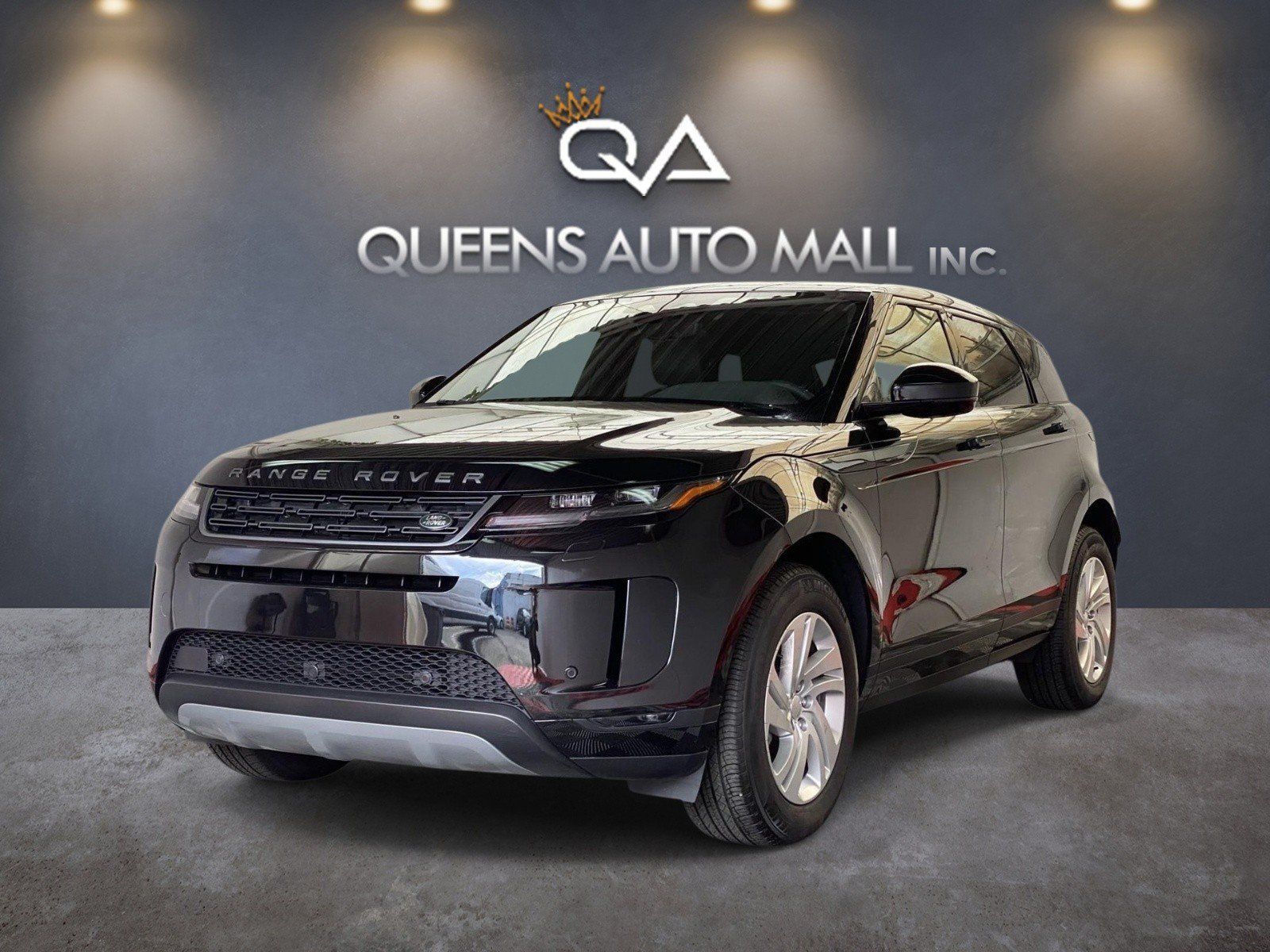 Used 2026 Land Rover Range Rover Evoque S AWD/4WD image 3