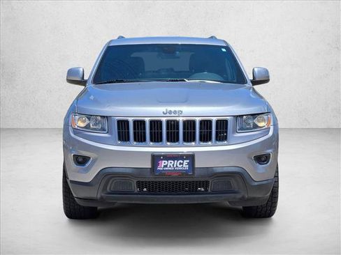 Used 2016 Jeep Grand Cherokee Laredo w/ Quick Order Package 23E AWD/4WD image 2