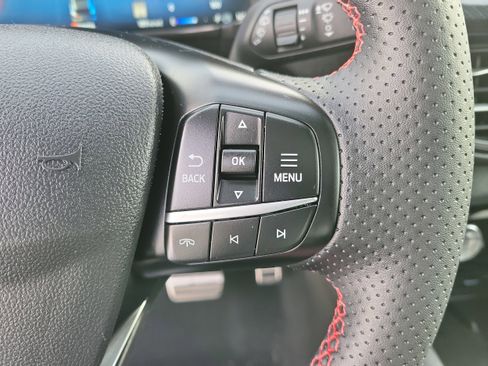 Used 2023 Ford Escape ST-Line Select w/ Tech Pack #2 image 17