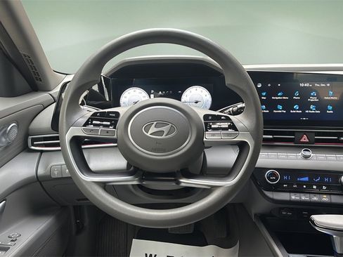 Certified 2024 Hyundai Elantra SEL image 14