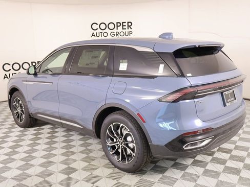 New 2026 Lincoln Nautilus Premier image 22