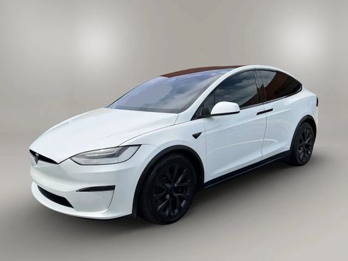 Used 2022 Tesla Model X AWD/4WD image 2