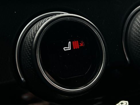 Used 2015 Jaguar F-TYPE S image 38