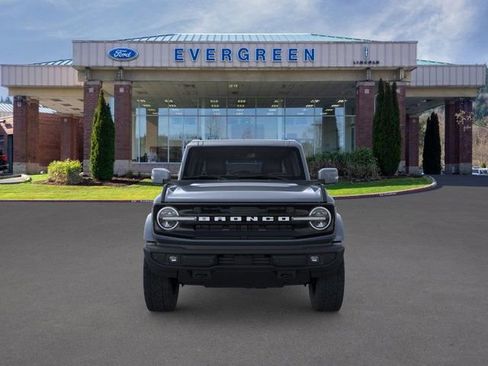 New 2025 Ford Bronco Outer Banks image 6