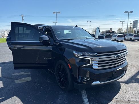 Used 2023 Chevrolet Tahoe High Country AWD/4WD image 19
