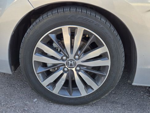 Used 2016 Honda Fit EX image 6