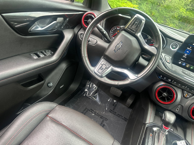 Used 2024 Chevrolet Blazer RS w/ Enhanced Convenience Package FWD image 21