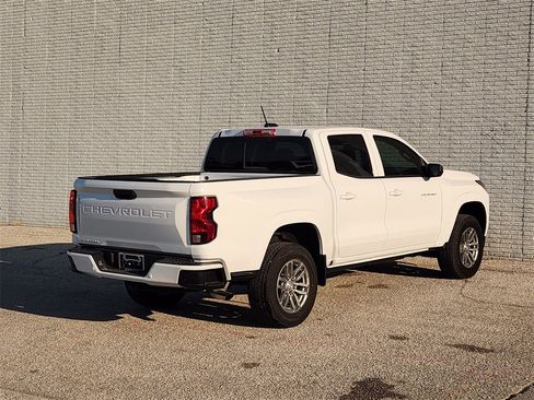 New 2026 Chevrolet Colorado LT image 4