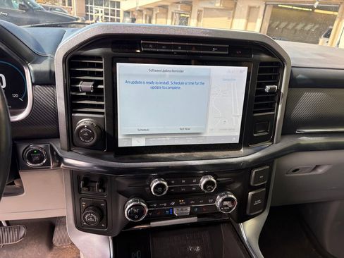 Used 2021 Ford F150 Limited image 22