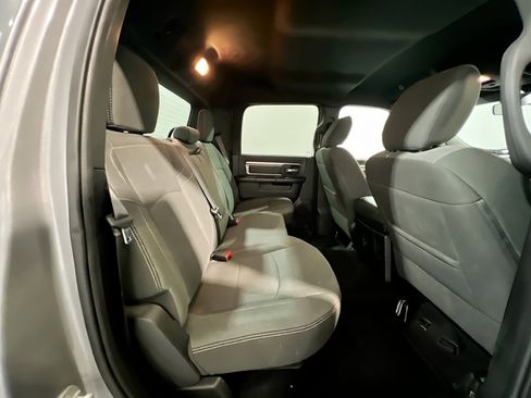 Used 2023 RAM 1500 Warlock AWD/4WD image 19