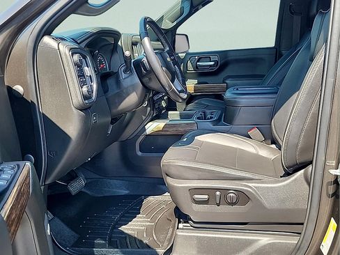 Used 2022 Chevrolet Silverado 1500 High Country w/ Safety Package II AWD/4WD image 13