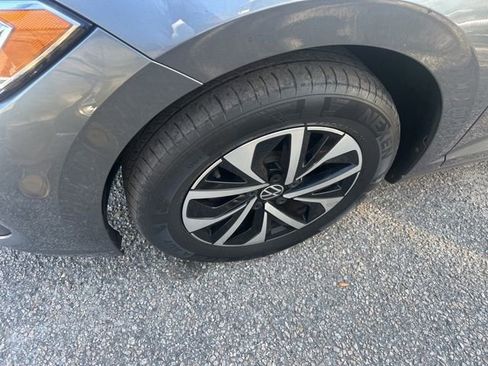Used 2022 Volkswagen Jetta S FWD image 5