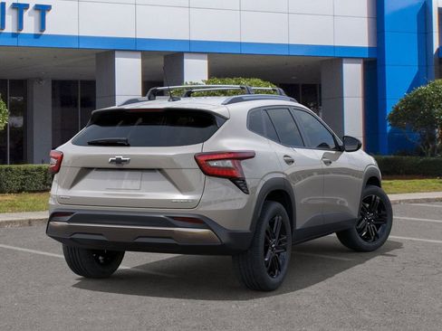 New 2026 Chevrolet Trax ACTIV image 4