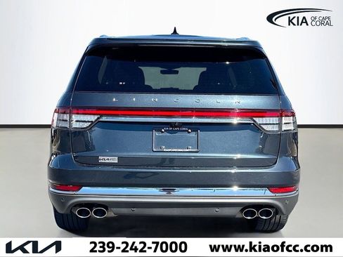 Used 2023 Lincoln Aviator Reserve w/ Equipment Group 201A image 4