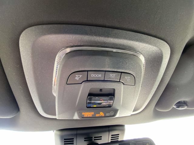 Used 2025 Toyota Crown Signia AWD/4WD image 20