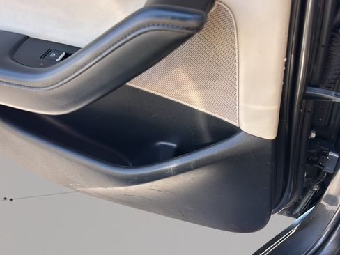 Used 2019 MAZDA MAZDA3 Hatchback w/ Preferred Package FWD image 21
