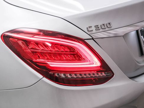 Used 2021 Mercedes-Benz C 300 Sedan image 7