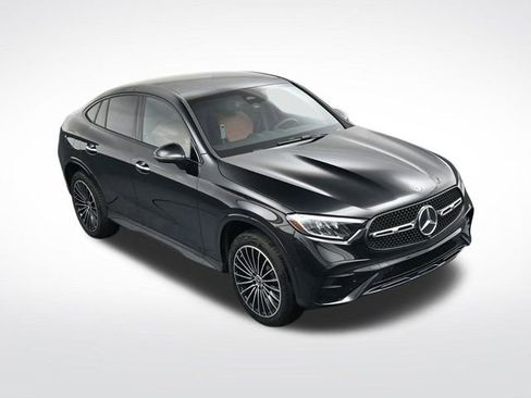 Used 2024 Mercedes-Benz GLC 300 GLC 300 Coupe image 19
