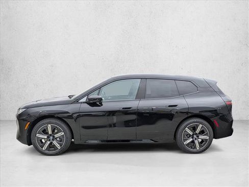 New 2026 BMW iX xDrive45 image 5