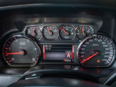 Used 2015 GMC Sierra 2500 SLE image 25