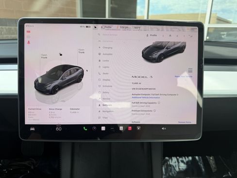 Used 2023 Tesla Model 3 Standard Range RWD image 22