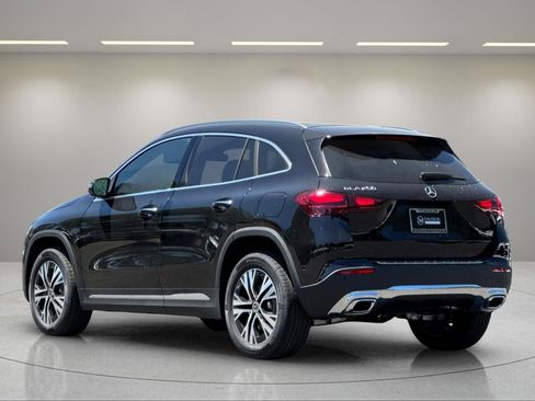 New 2025 Mercedes-Benz GLA 250 image 6