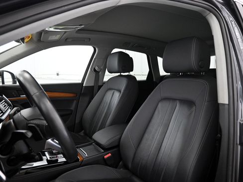 Used 2021 Audi Q5 2.0T Premium Plus image 5