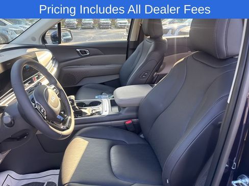 New 2026 Kia Carnival EX FWD image 9