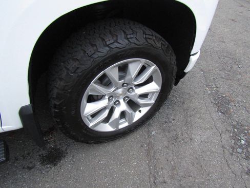 Used 2021 Chevrolet Silverado 1500 Custom image 41