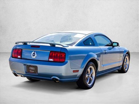 Used 2006 Ford Mustang GT RWD image 5
