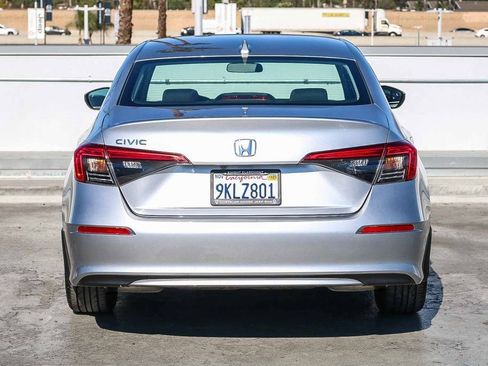 Used 2024 Honda Civic EX image 8