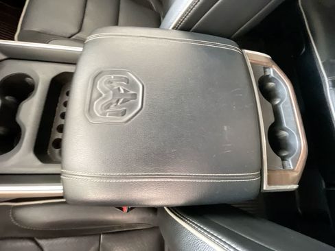 Used 2022 RAM 1500 Laramie AWD/4WD image 20