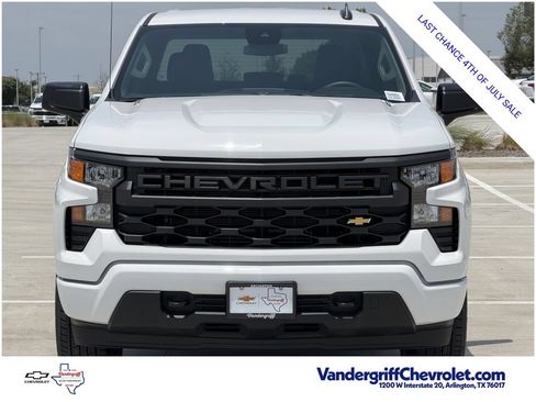 New 2026 Chevrolet Silverado 1500 Custom RWD image 8