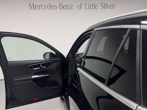 Used 2023 Mercedes-Benz GLC 300 4MATIC image 17