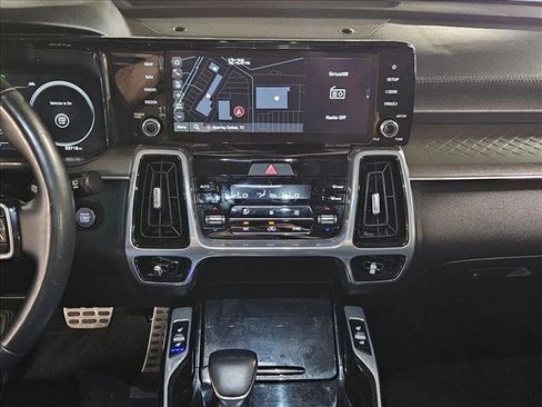 Used 2023 Kia Sorento SX AWD/4WD image 15