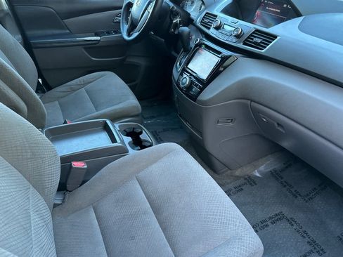Used 2016 Honda Odyssey EX image 18