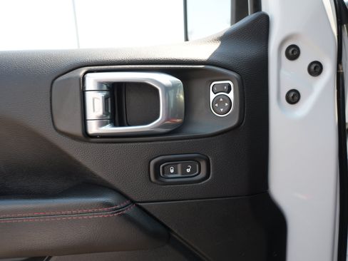 Used 2021 Jeep Wrangler Unlimited Rubicon AWD/4WD image 19