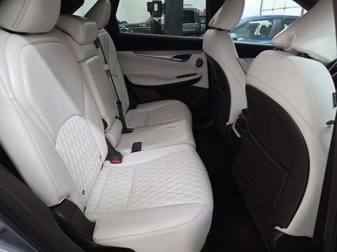 Used 2019 INFINITI QX50 Essential w/ Sensory Package image 53