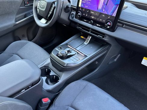 New 2026 Toyota C-HR AWD/4WD image 18