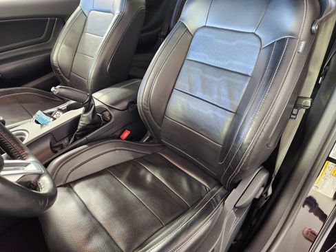 Used 2021 Ford Mustang GT Premium w/ GT Performance Package image 12