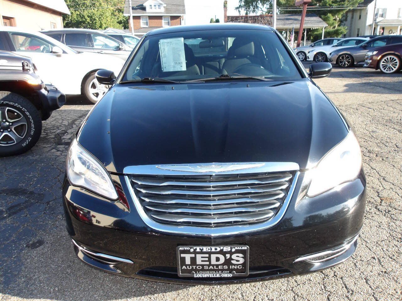 Used 2013 Chrysler 200 LX FWD image 9