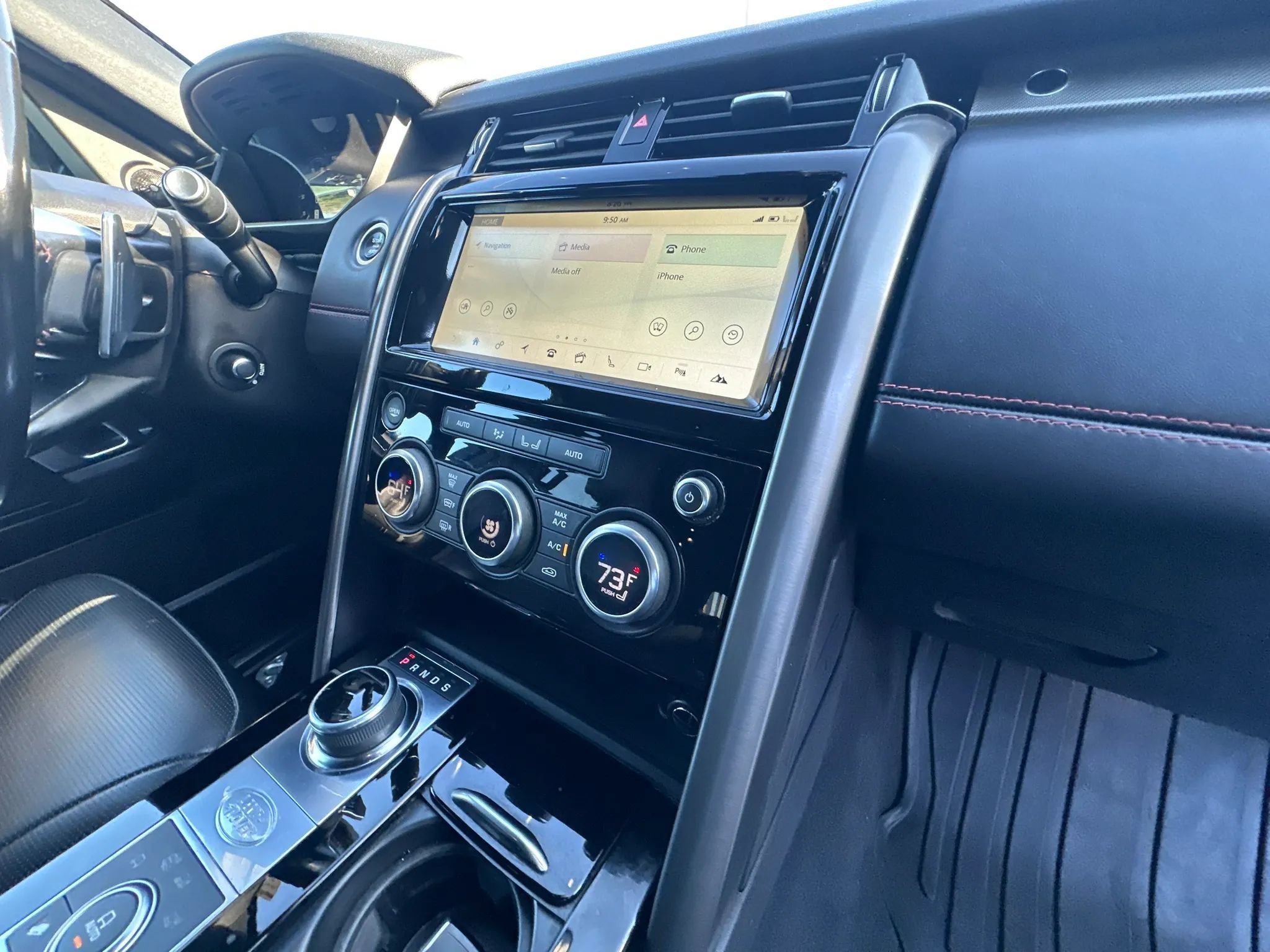 Used 2018 Land Rover Discovery HSE Luxury AWD/4WD image 31