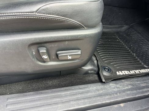Used 2020 Toyota 4Runner Nightshade AWD/4WD image 25