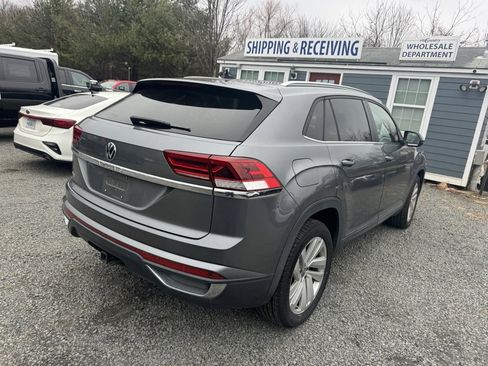 Used 2021 Volkswagen Atlas Cross Sport SE w/ Panoramic Sunroof Package image 7