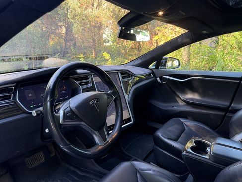 Used 2015 Tesla Model S 85D AWD/4WD image 40