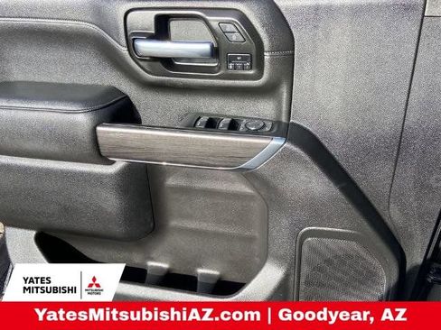 Used 2021 Chevrolet Silverado 2500 LTZ image 17