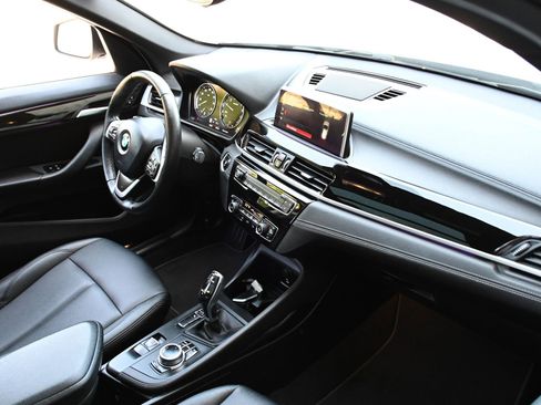 Used 2020 BMW X1 sDrive28i w/ Convenience Package FWD image 13