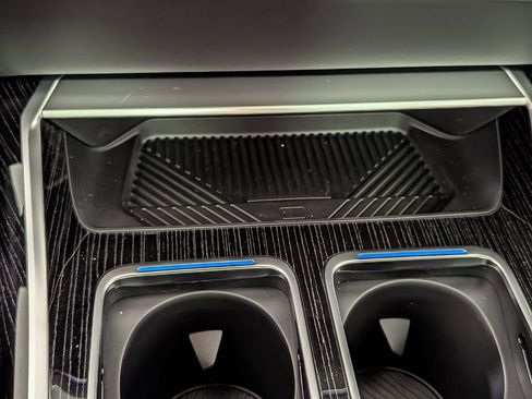 Used 2026 BMW i7 eDrive50 w/ M Sport Package image 30